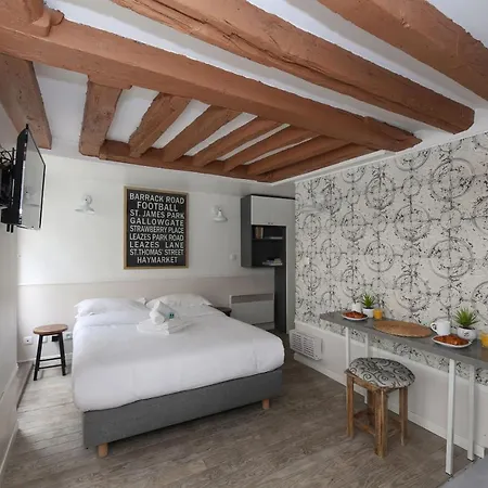 Studio Fonctionnel A Deux Pas Du Musee Grevin - 2p Apartamento París
