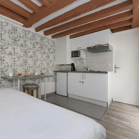 Appartement Studio Fonctionnel A Deux Pas Du Musee Grevin - 2p *